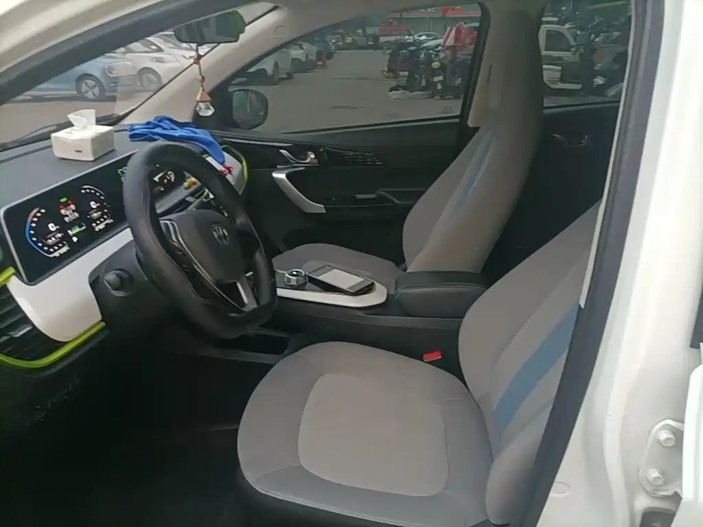 Changan Benben E-Star — миниатюра 15