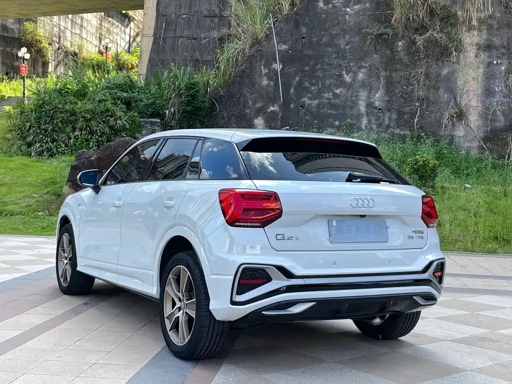 Audi Q2L — миниатюра 13