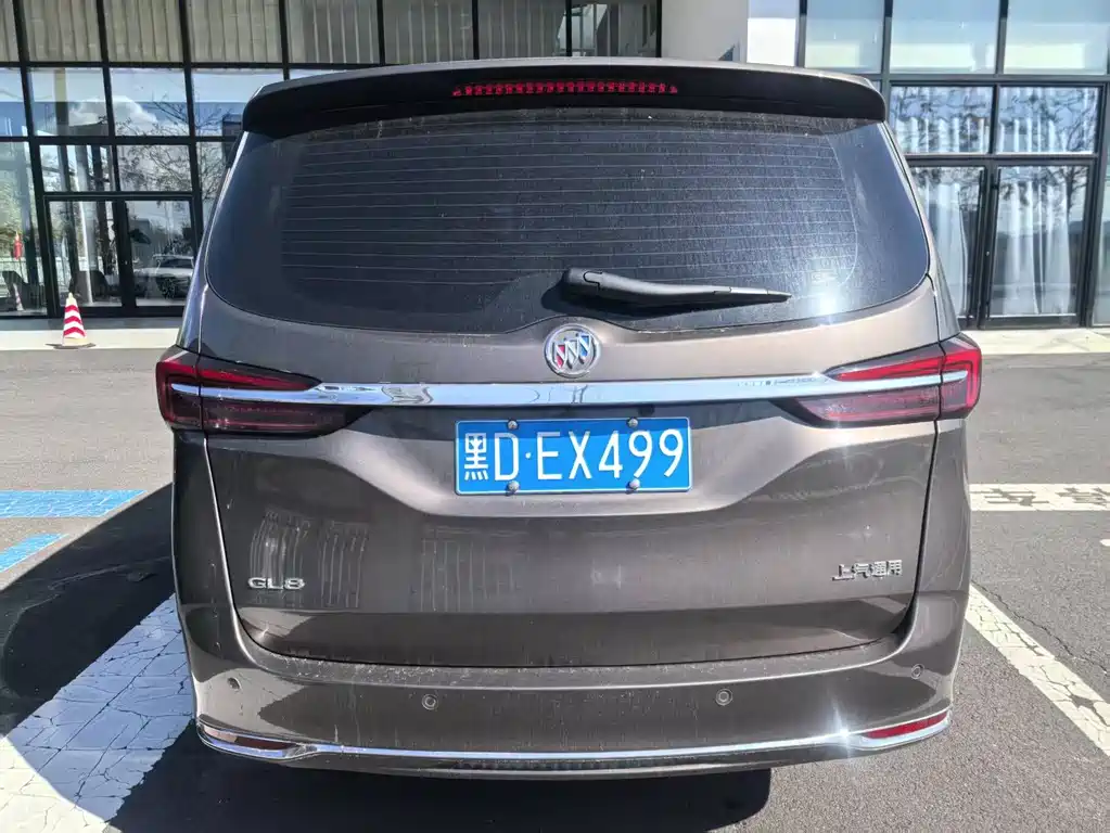 Buick GL8 — миниатюра 7