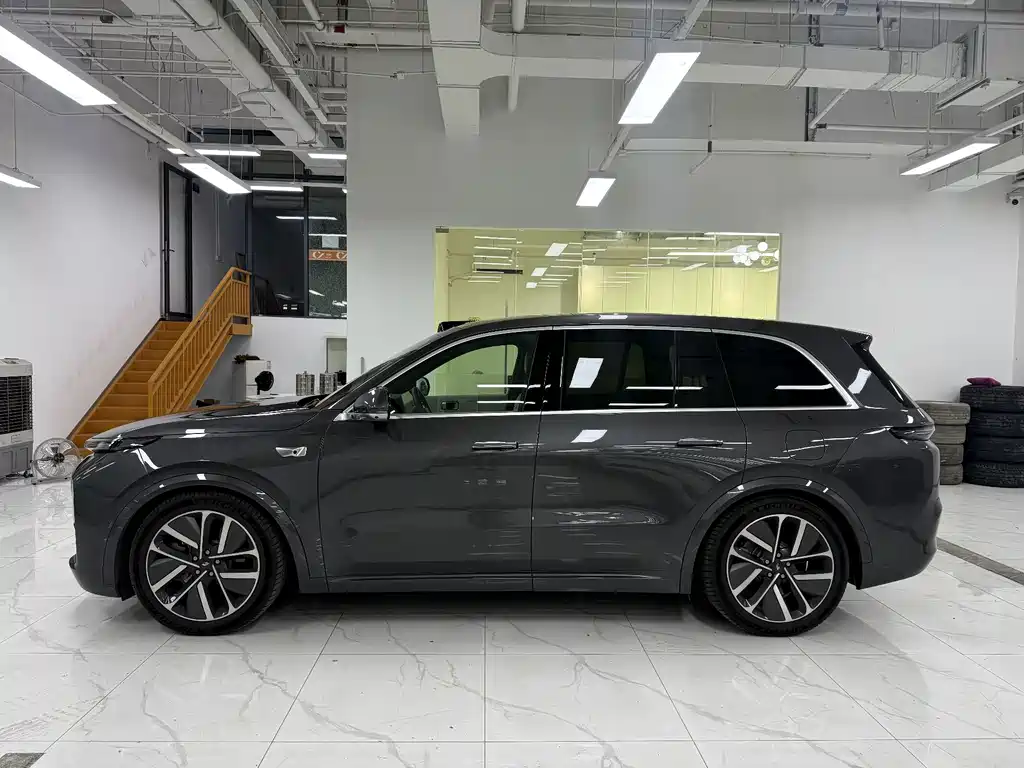 Li Auto Li L8 — миниатюра 3