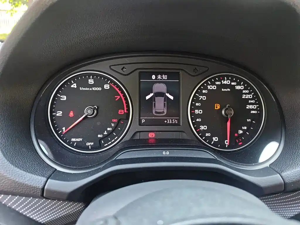 Audi Q2L — миниатюра 12