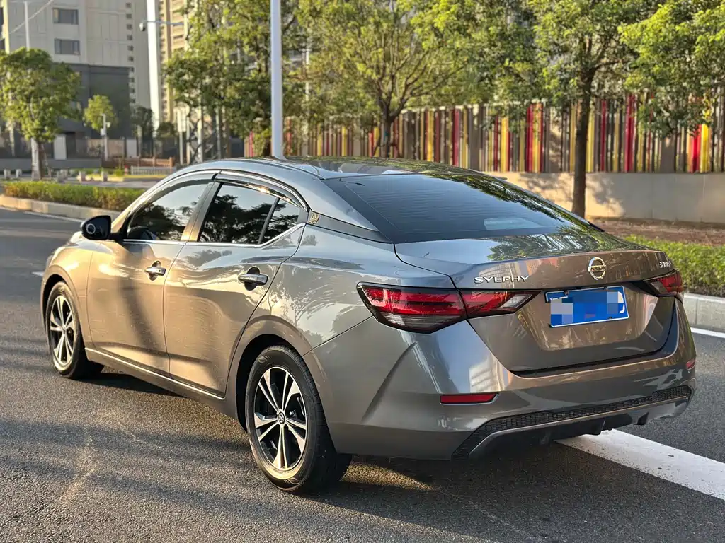 Nissan Sylphy — миниатюра 7