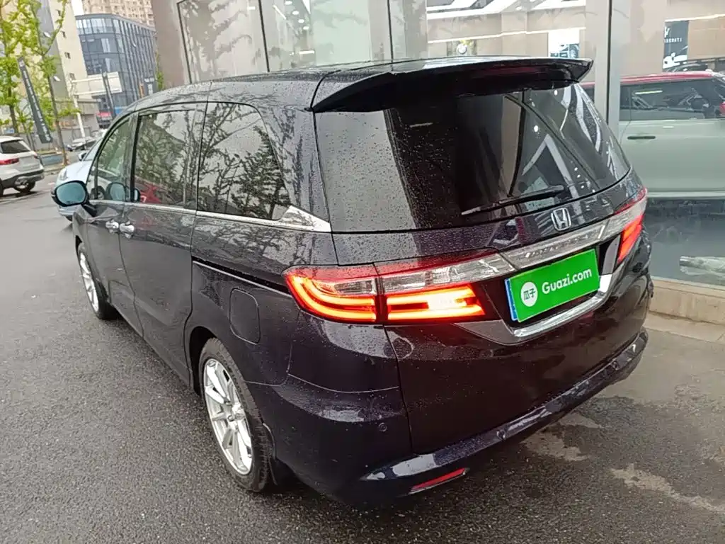 Honda Odyssey — миниатюра 5