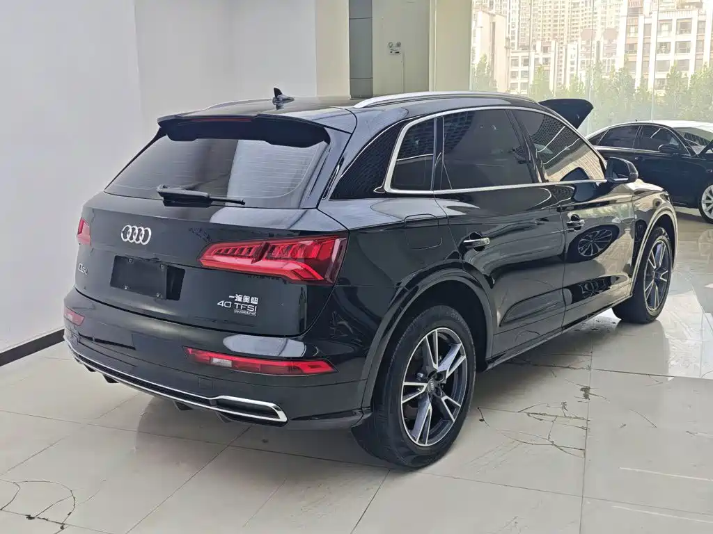Audi Q5L — миниатюра 7