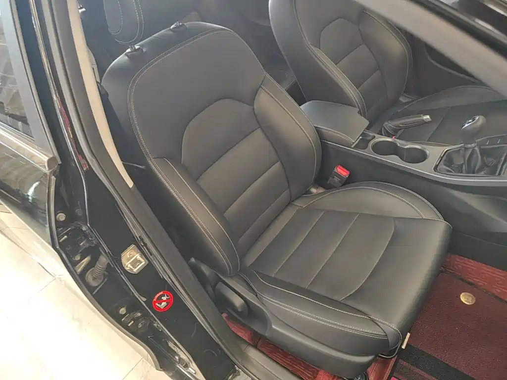Geely Emgrand — миниатюра 25