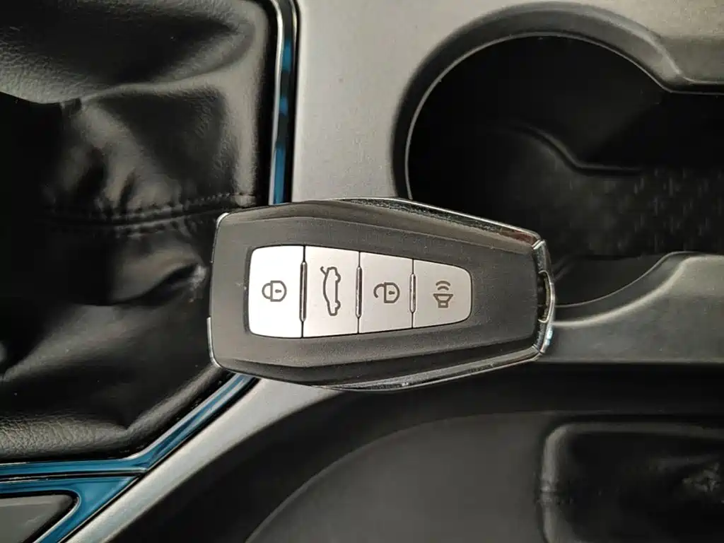Geely Emgrand — миниатюра 9