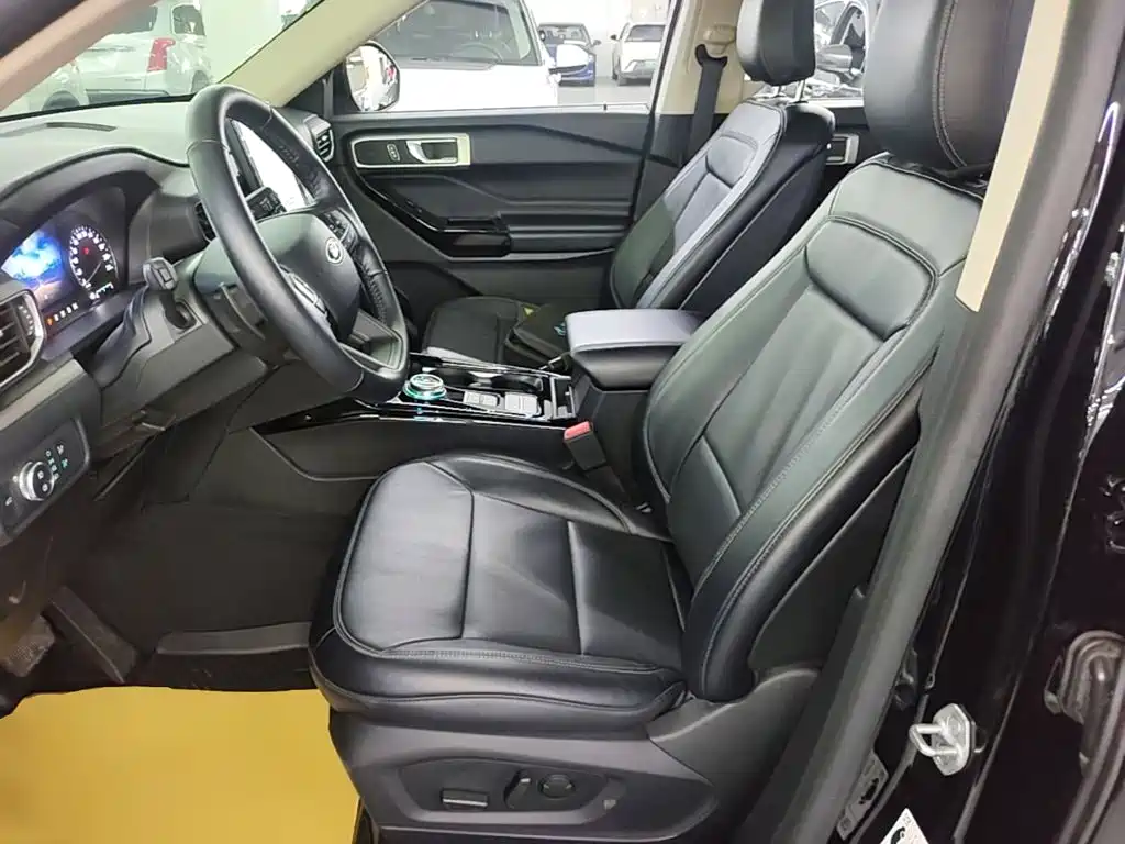 Ford Explorer — миниатюра 15