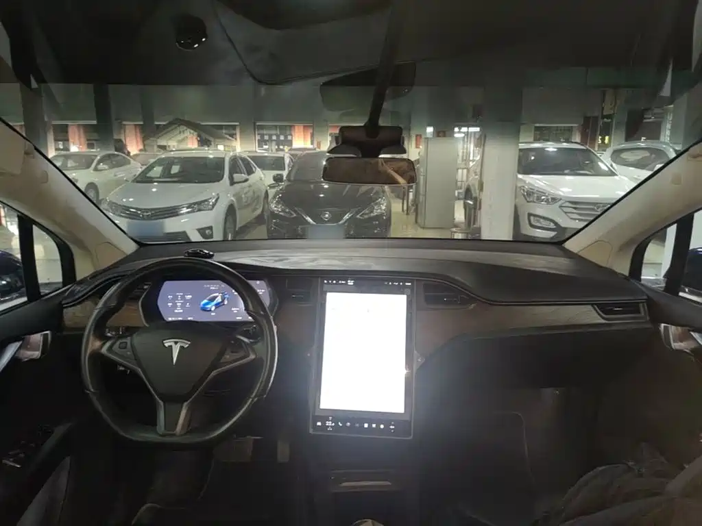 Tesla Model X 2016 Model X 75D