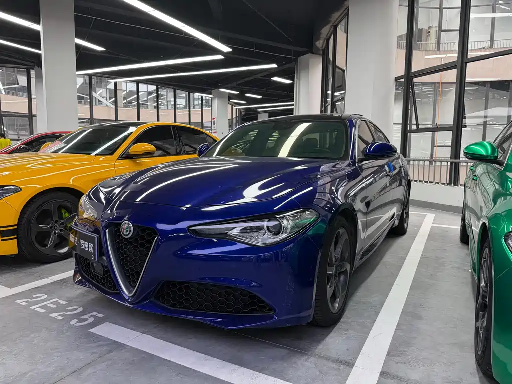 Alfa Romeo Giulia