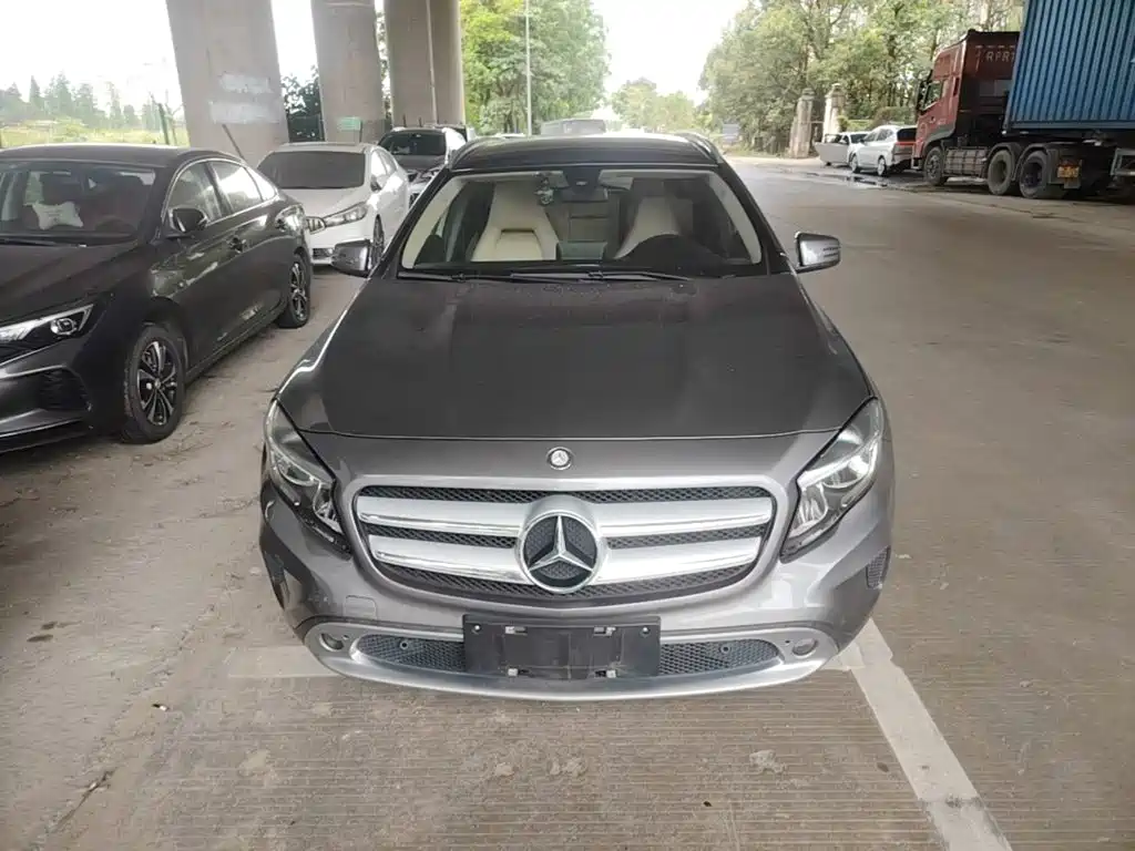 Mercedes-Benz GLA 2016 GLA 200