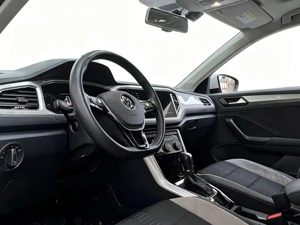 Volkswagen T-Roc 2021 280TSI DSG Elite Smart Connect