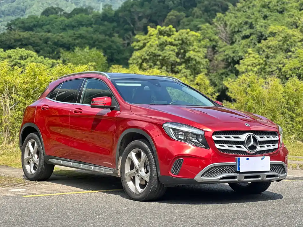 Mercedes-Benz GLA — миниатюра 3