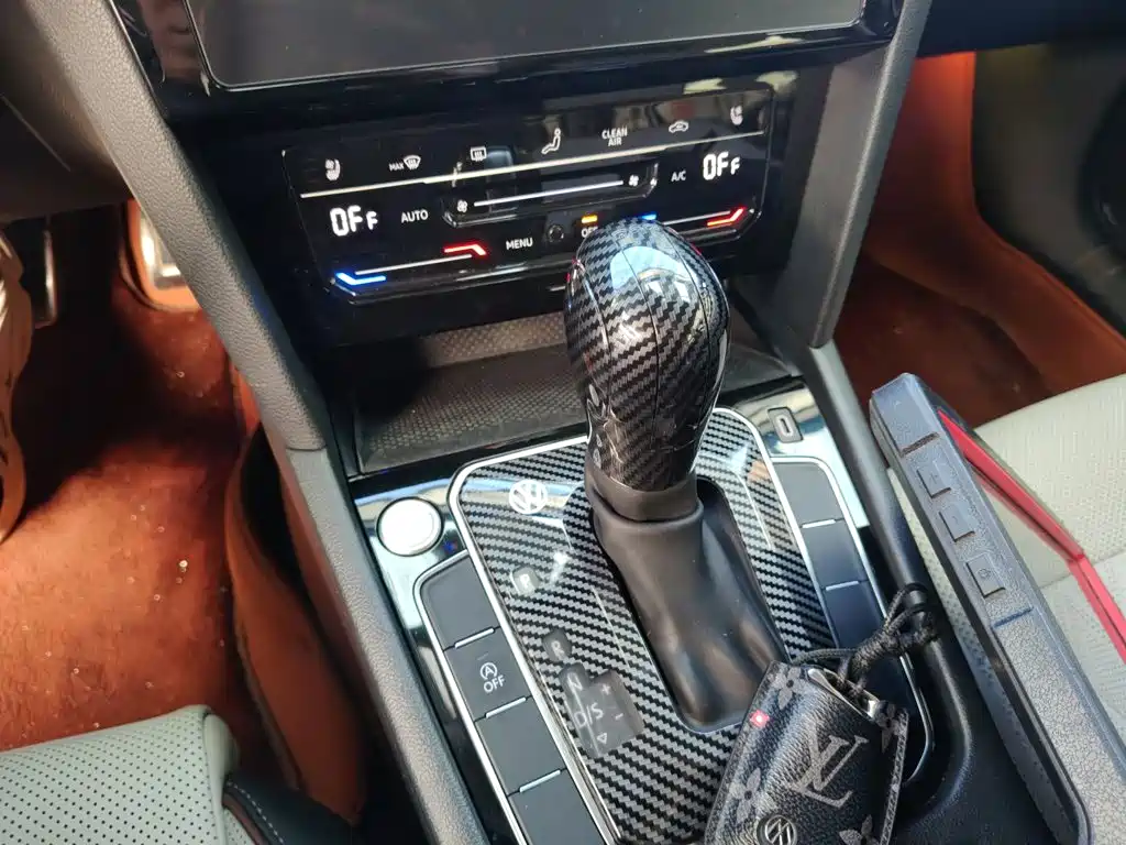 Volkswagen Magotan 2025 330TSI DSG Luxury
