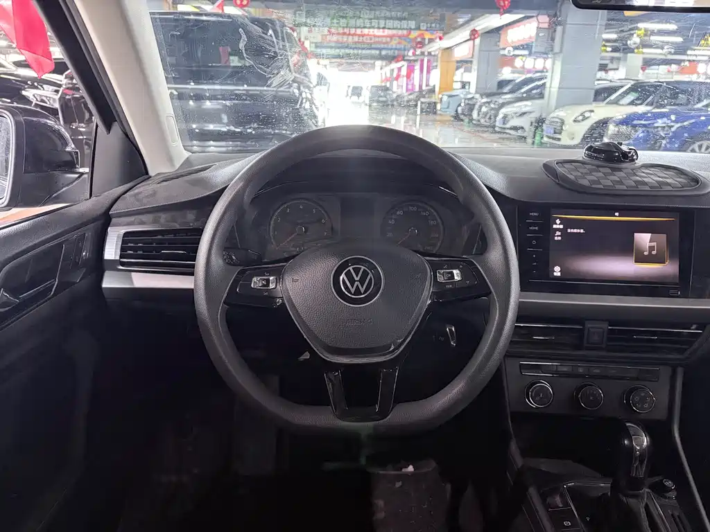 Volkswagen Lavida — миниатюра 7