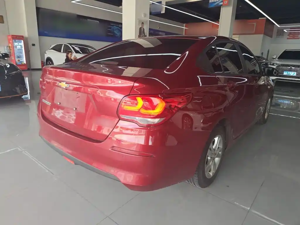 Chevrolet Cavalier — миниатюра 7