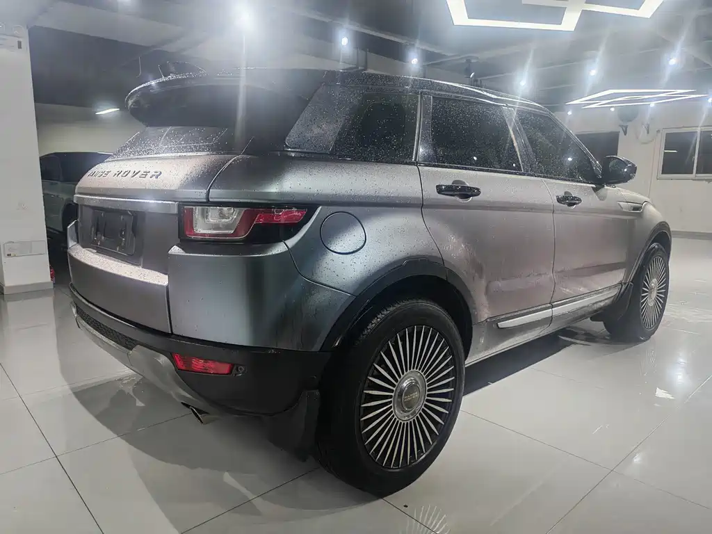Land Rover Evoque — миниатюра 4