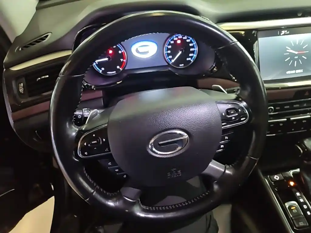 GAC GS8 2017 320T Luxury Smart Connect ( мест)