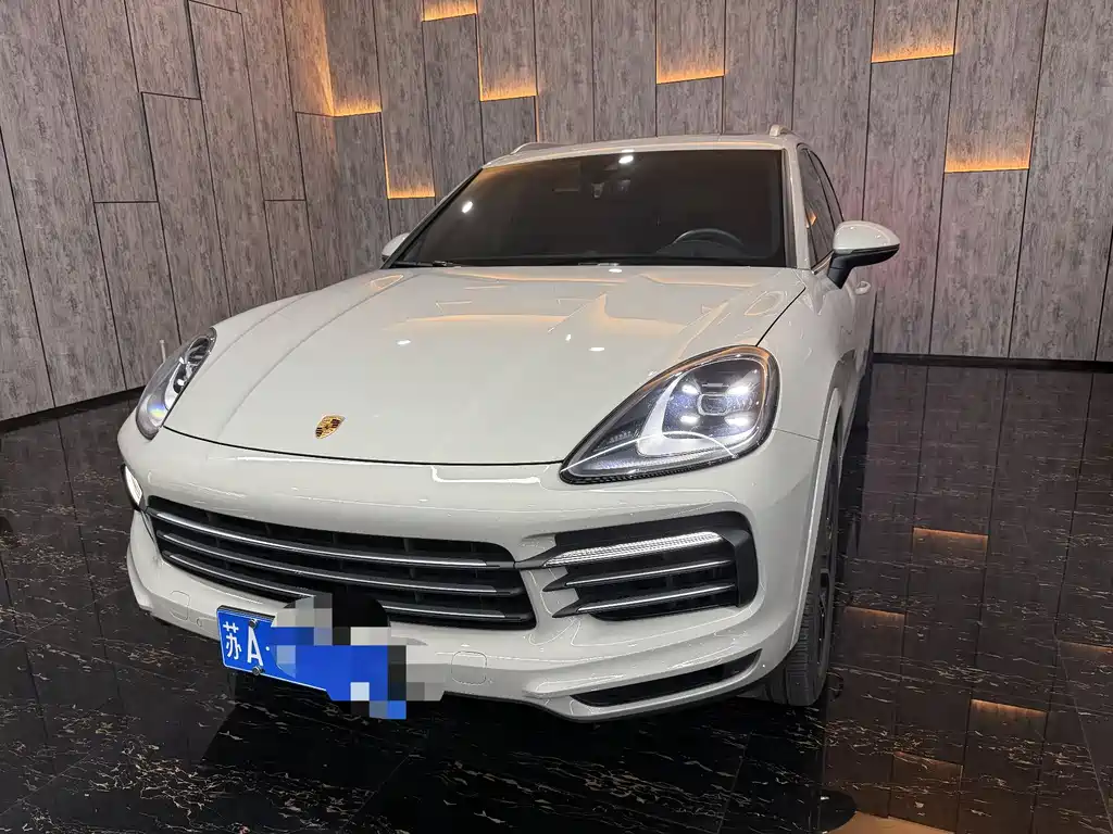 Porsche Cayenne 2022