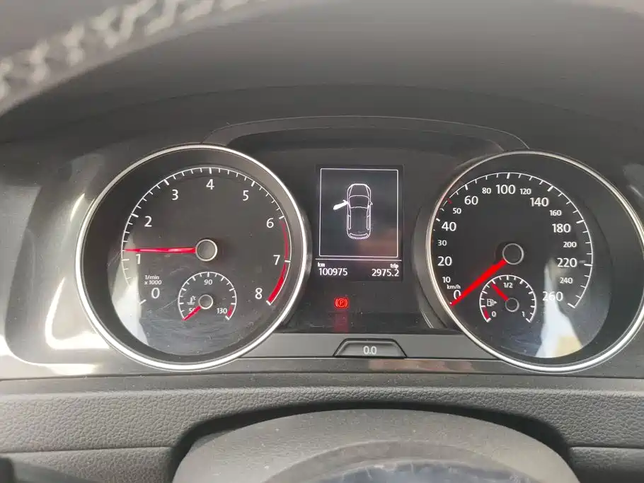 Volkswagen Golf — миниатюра 14
