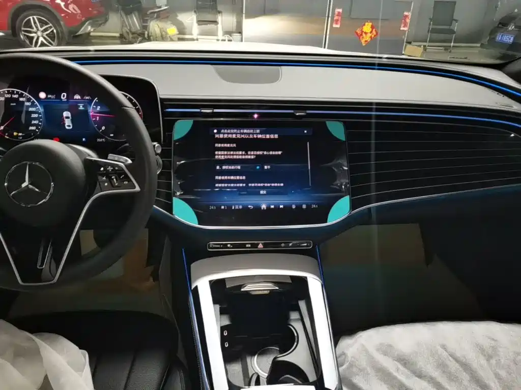 Mercedes-Benz E-Class E 2024 E 260 L 4MATIC