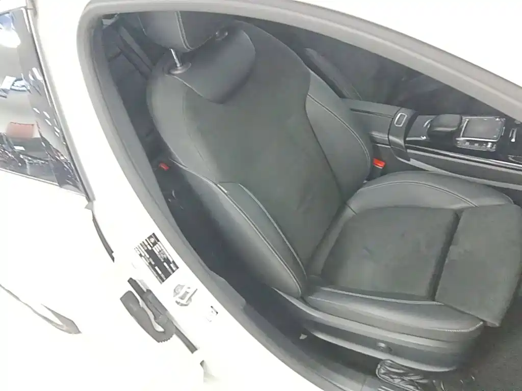 Mercedes-Benz A-Class — миниатюра 25