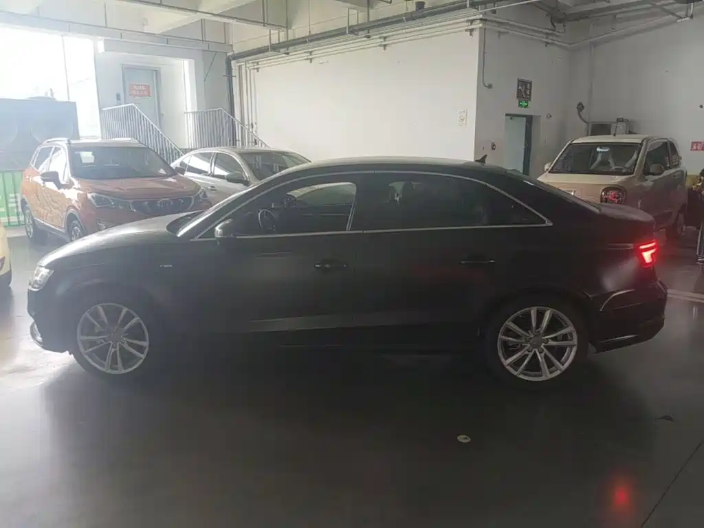 Audi A3 — миниатюра 4