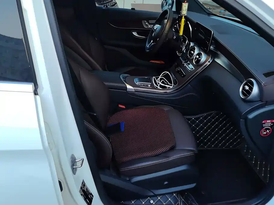 Mercedes-Benz GLC — миниатюра 8