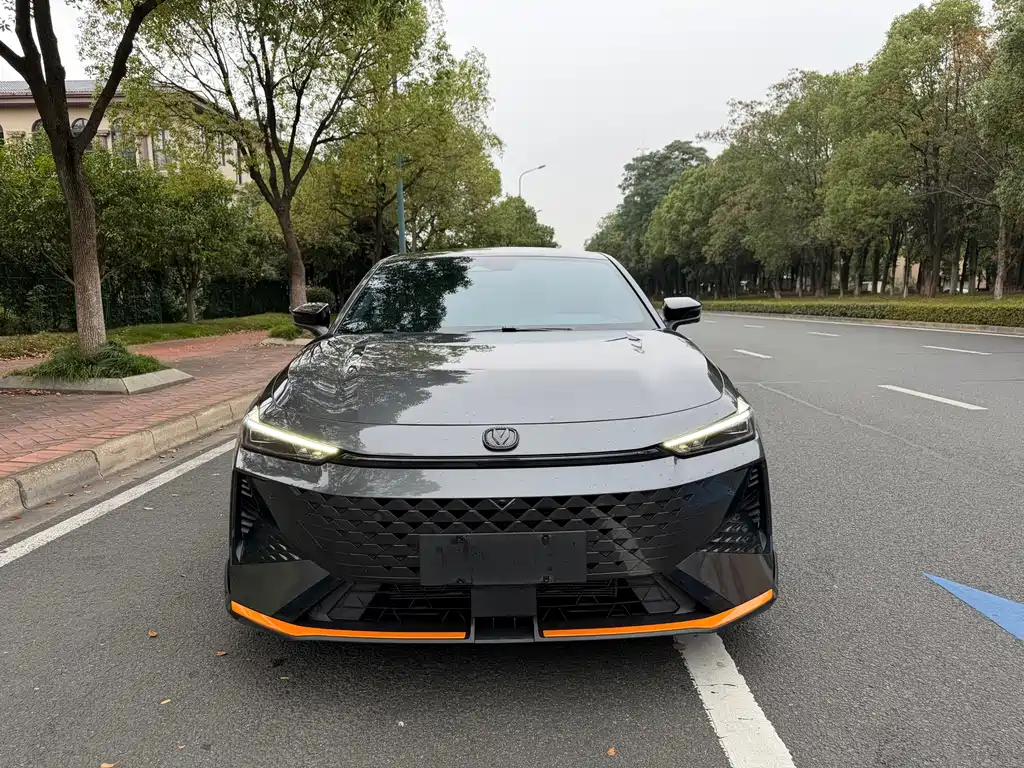 Changan UNI-V — миниатюра 2