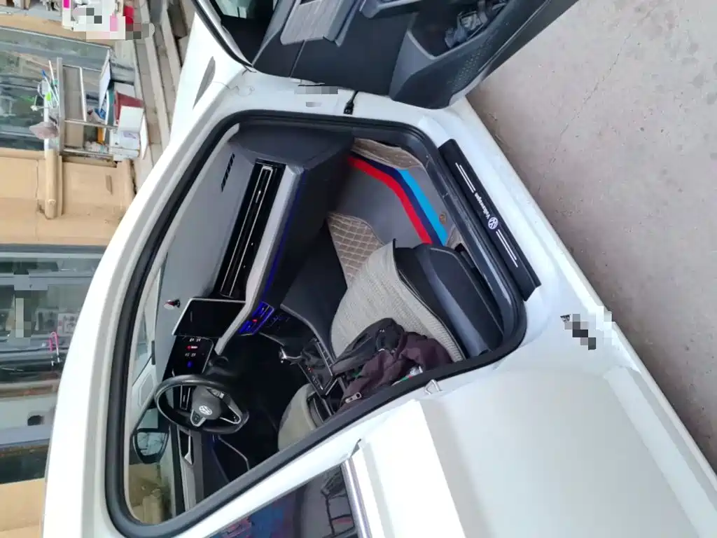 Volkswagen Sagitar — миниатюра 19