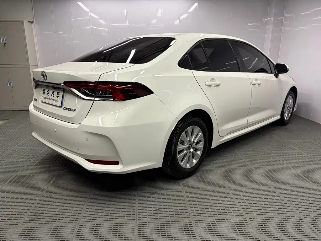 Toyota Corolla — миниатюра 18