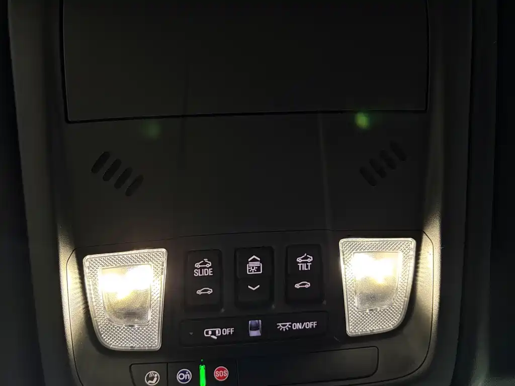 Cadillac XT4 — миниатюра 21
