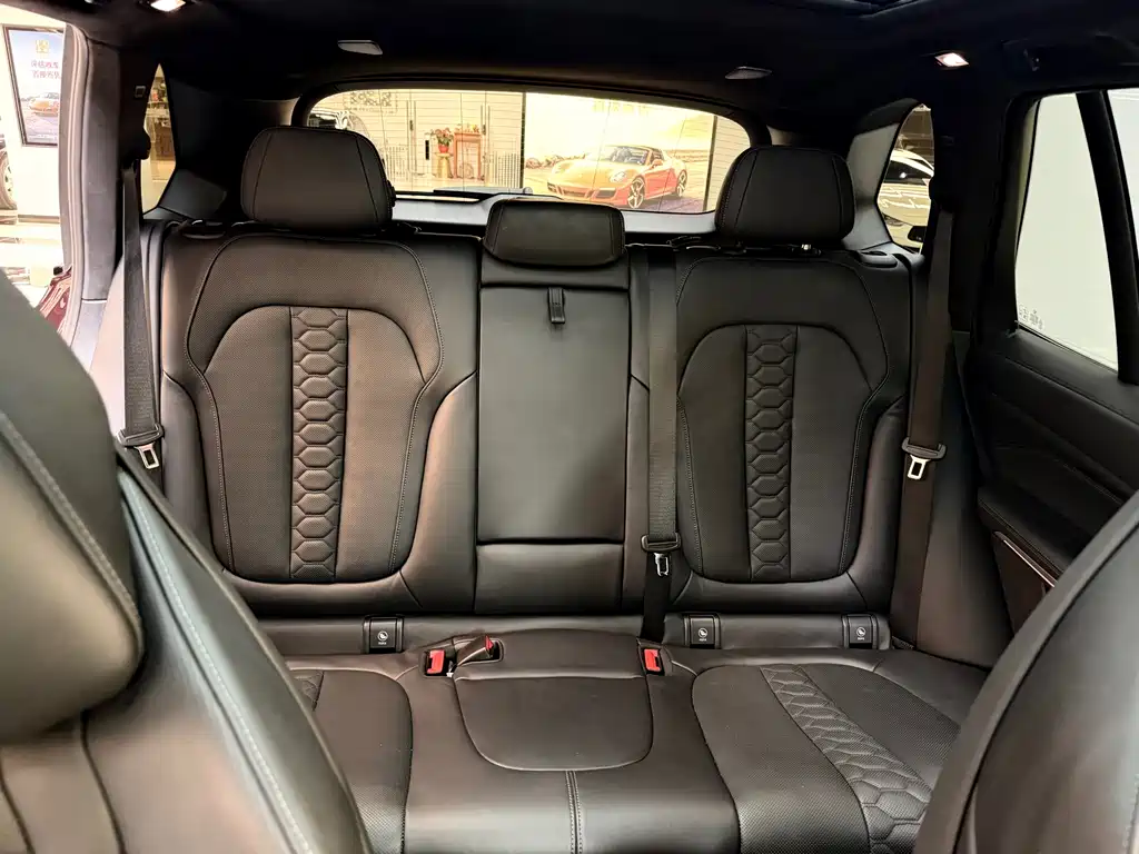 BMW X5 M — миниатюра 27