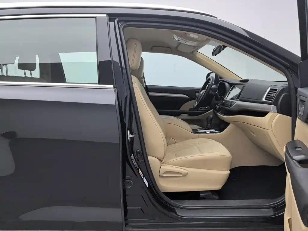 Toyota Highlander — миниатюра 23