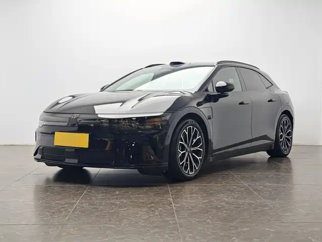2025 Zeekr 007