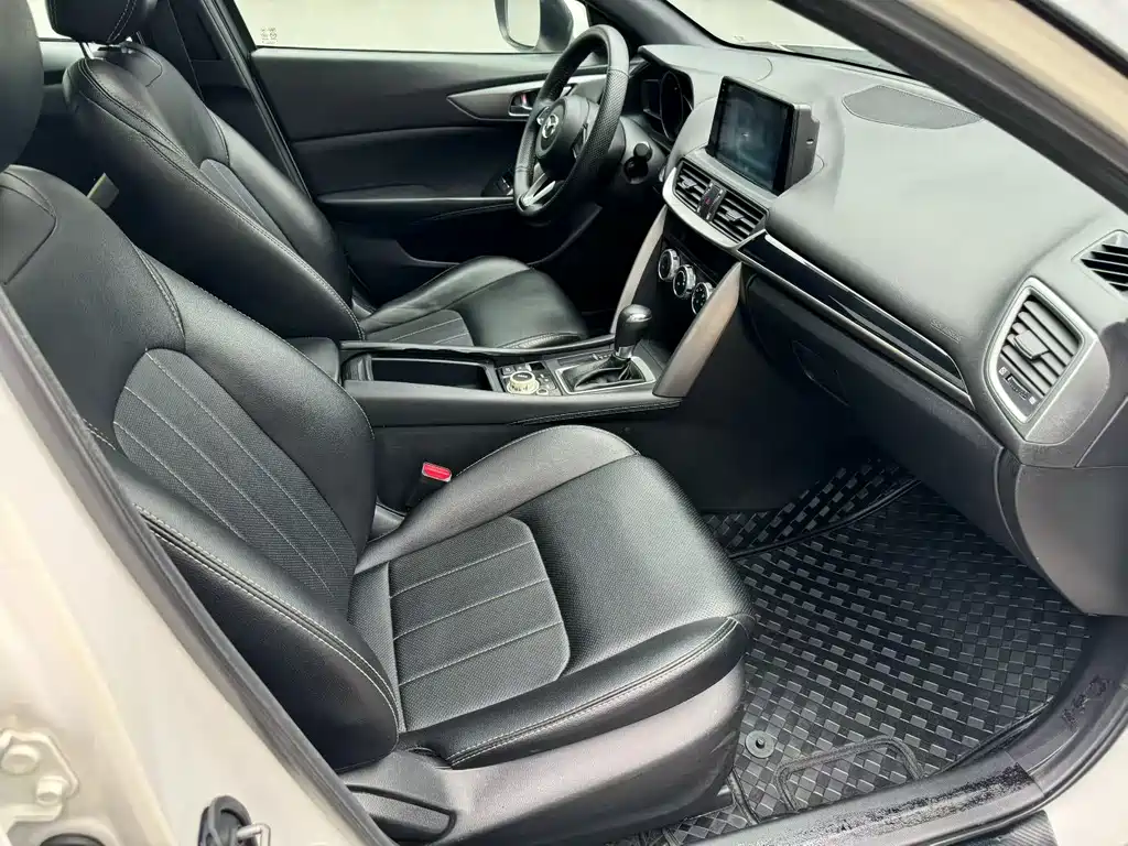 Mazda CX-4 — миниатюра 5