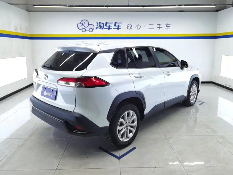 Toyota Frontlander — миниатюра 3