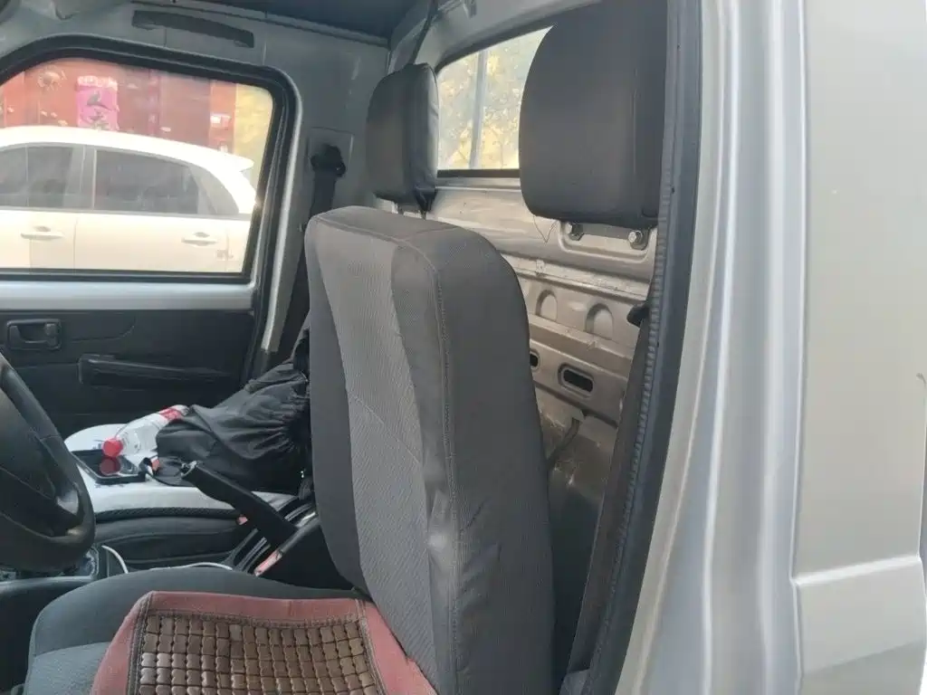 Wuling Rongguang Mini Truck — миниатюра 15