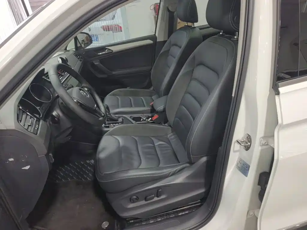 Volkswagen Tiguan L — миниатюра 15