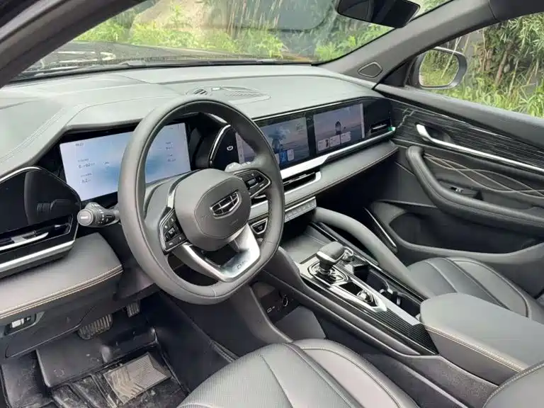 Geely Xingyue L — миниатюра 5