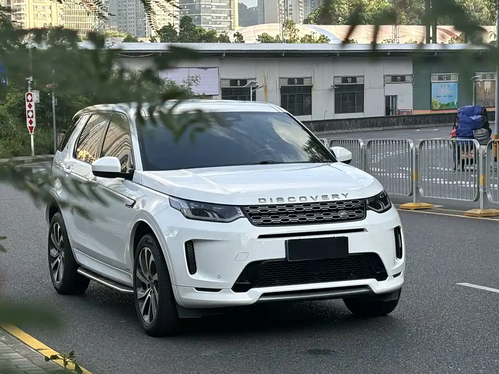 Land Rover Discovery Sport — миниатюра 3
