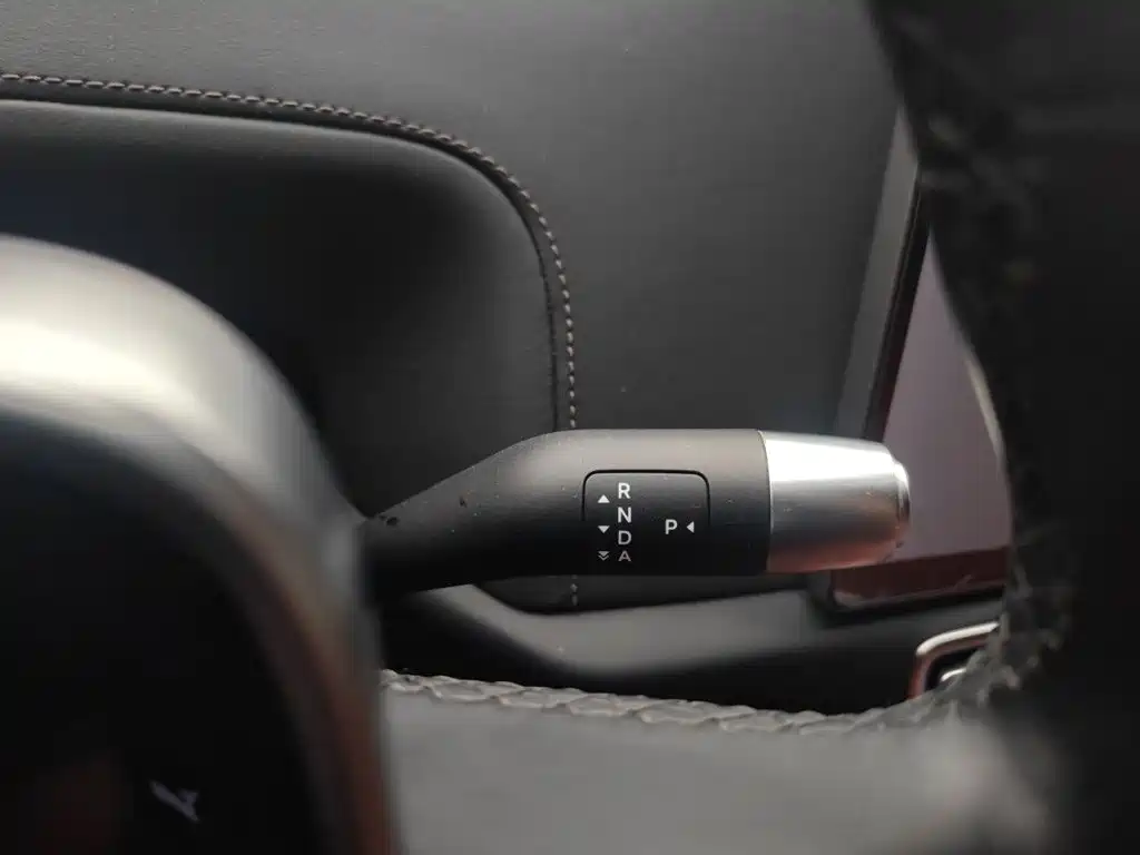 Li Auto Li L8 — миниатюра 7