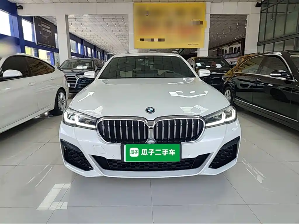 BMW 5 Series 5 2022 535Le M Sport