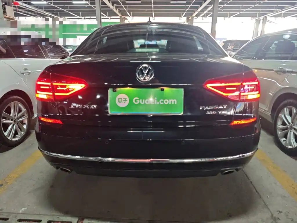 Volkswagen Passat 2017 330TSI DSG
