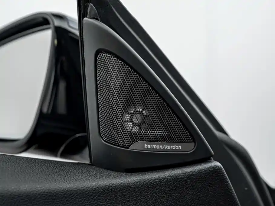 BMW 4 Series — миниатюра 18