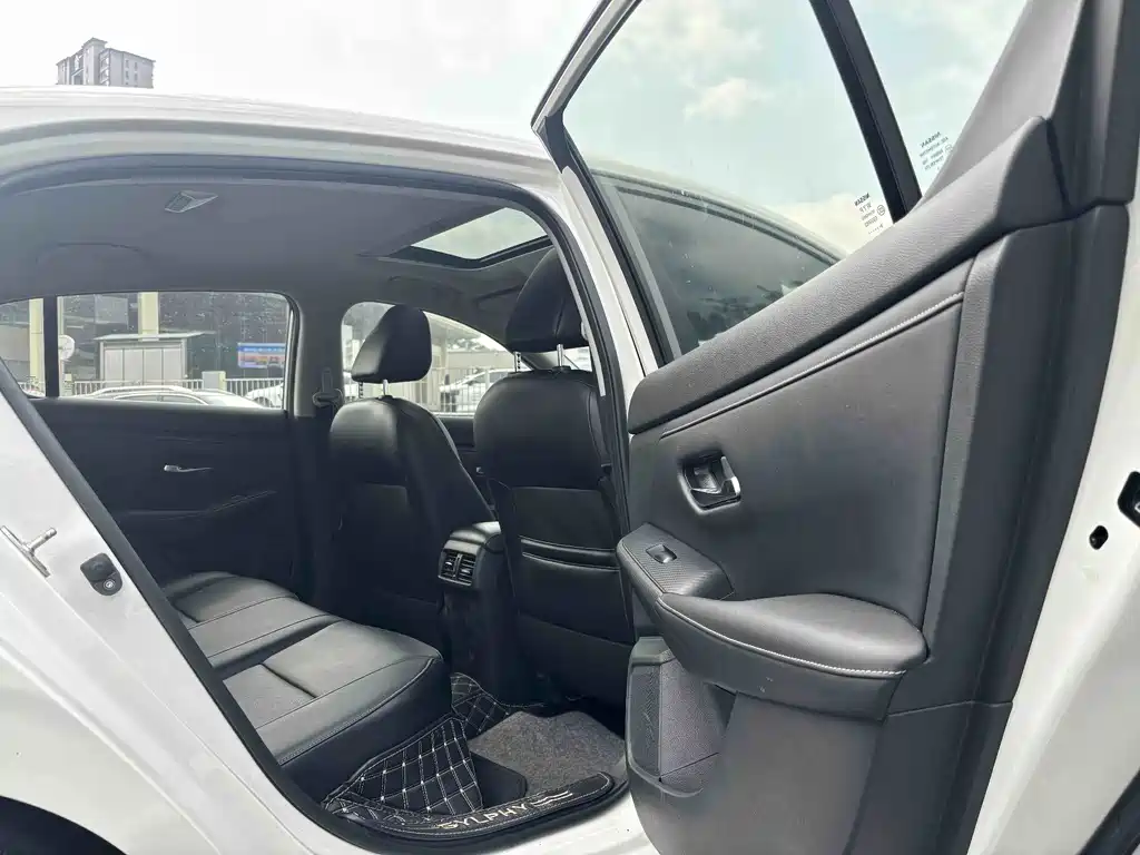 Nissan Sylphy — миниатюра 12