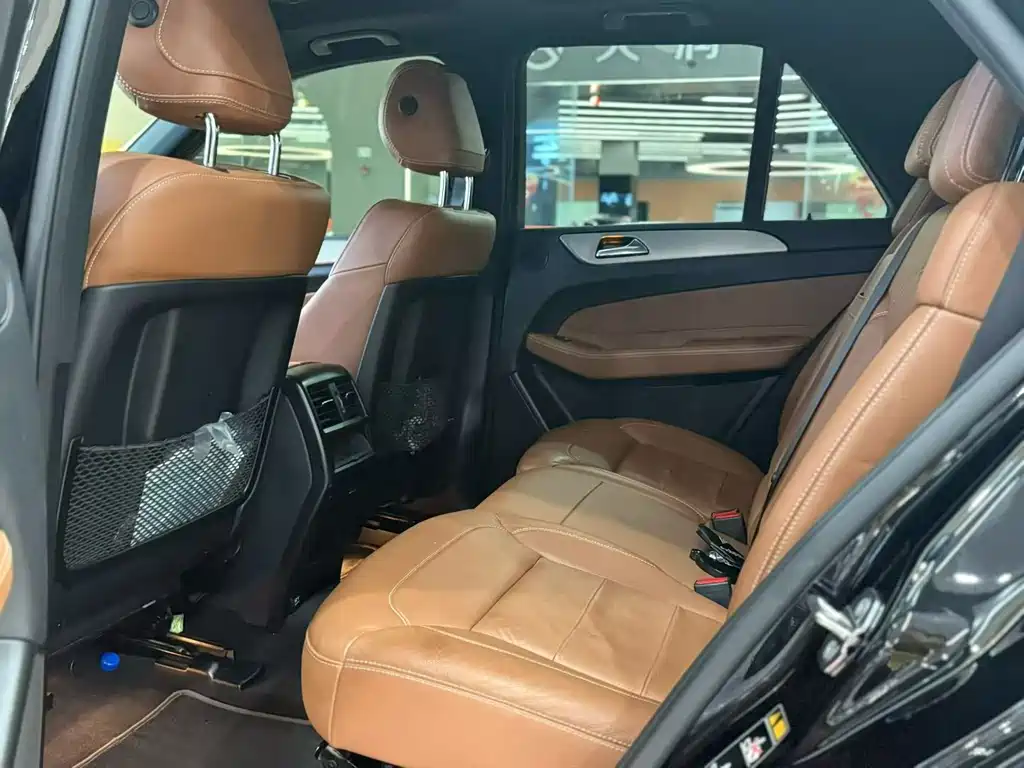 Mercedes-Benz GLE AMG — миниатюра 8