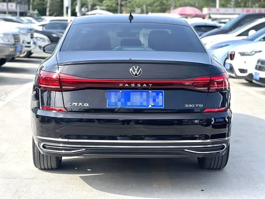 Volkswagen Passat — миниатюра 6