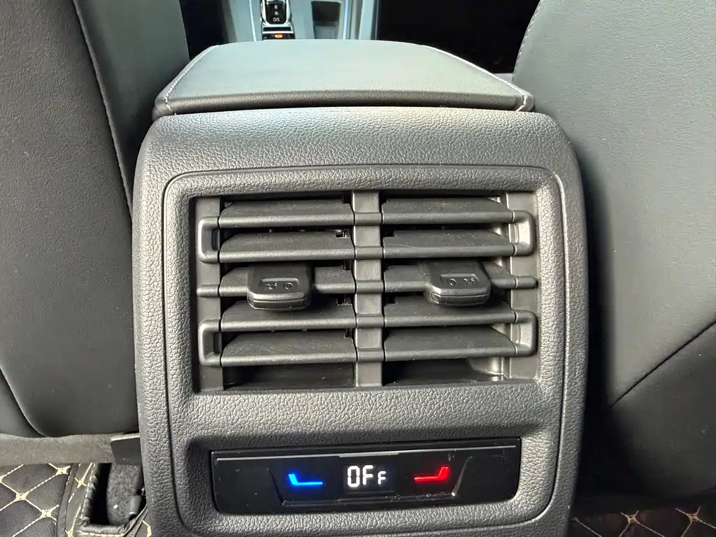 Volkswagen Golf — миниатюра 6