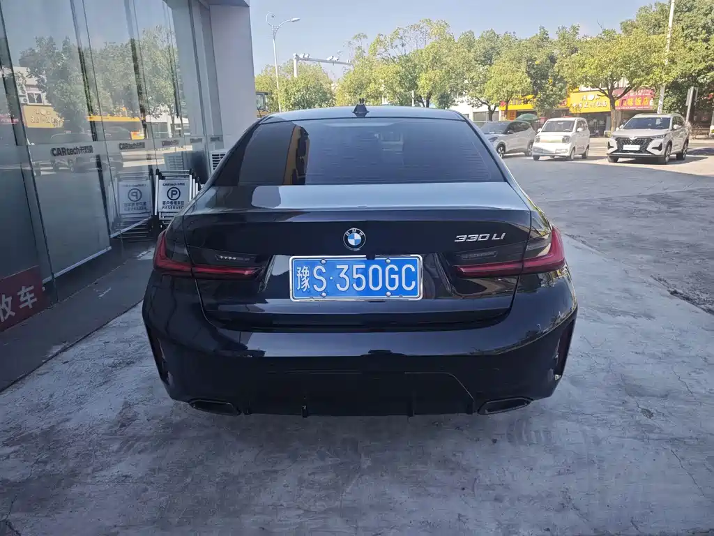 BMW 3 Series — миниатюра 7