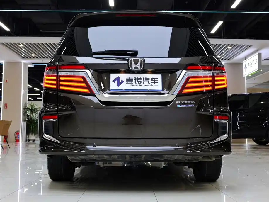 Honda Elysion — миниатюра 7